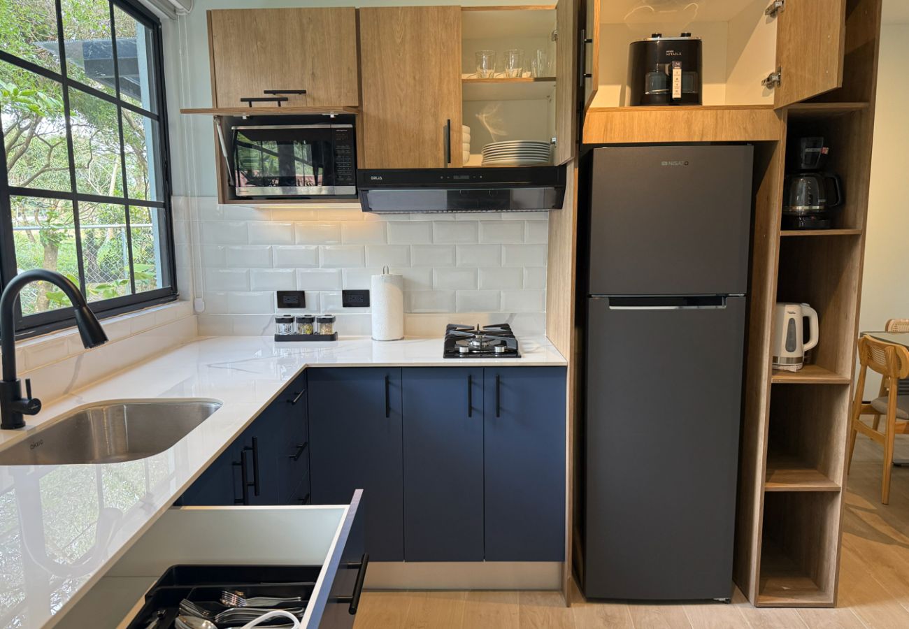 Apartamento en Valle de Anton - Altavida Lodge · 2BR Apt con Jardín y Piscina · N7