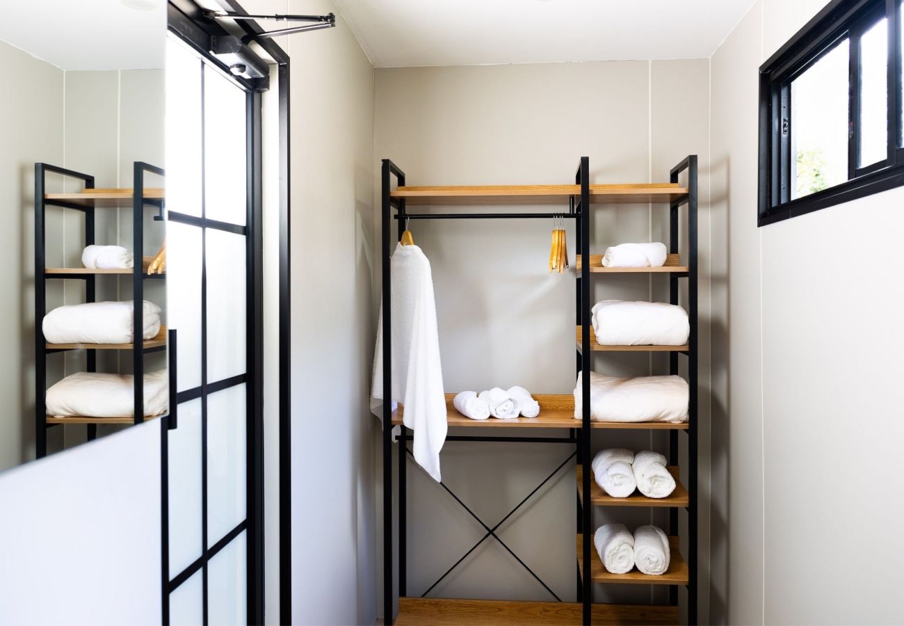 Apartamento en Valle de Anton - Altavida · 1BR Privado con Piscina en el Valle