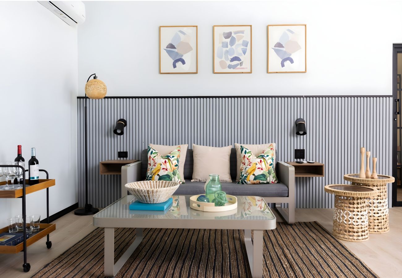 Apartamento en Valle de Anton - Altavida · 1BR Privado con Piscina en el Valle