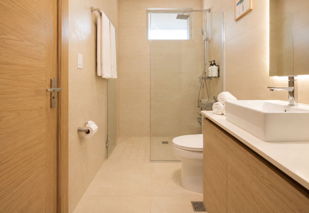 Apartamento en Portobelo - Espectacular Vista al Mar en Playa Escondida | Marina 205B