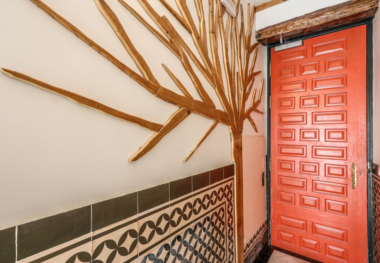 Aparthotel in Madrid - Beautiful Renovated apartment in the center 1 