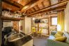 Aparthotel in Madrid - Beautiful Renovated Loft  in the center 012 