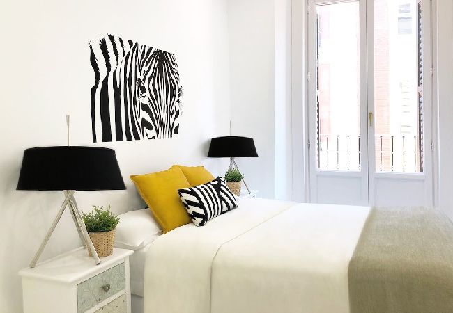 Aparthotel in Madrid - Design apartment in Plaza Mayor 3D 