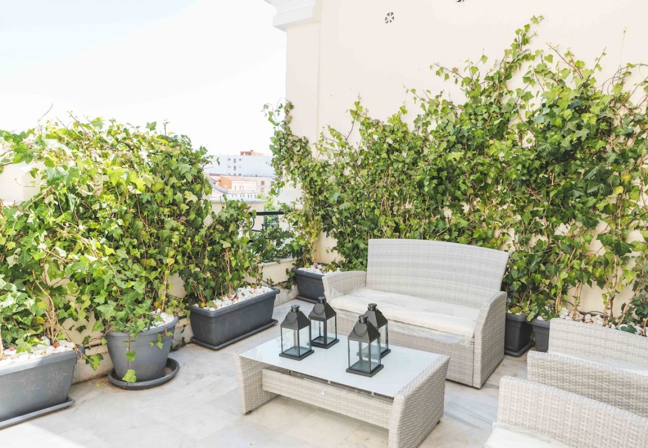 Apartment in Madrid - Incredible design apartment with terrace 
