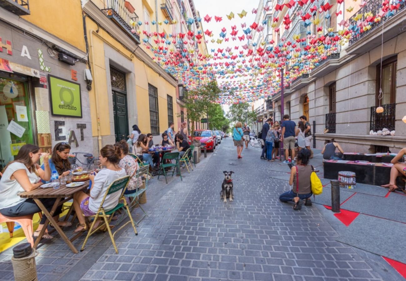 Apartment in Madrid - Apartment in Atocha Zone and Barrio de las Letras M1C