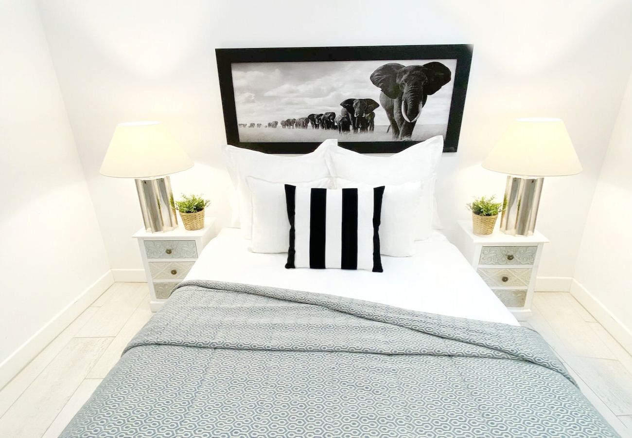 Aparthotel in Madrid - Design apartment in Plaza Mayor 1D 