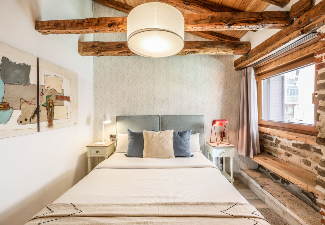 Aparthotel in Madrid - Beautiful Renovated apartment in the center 2 