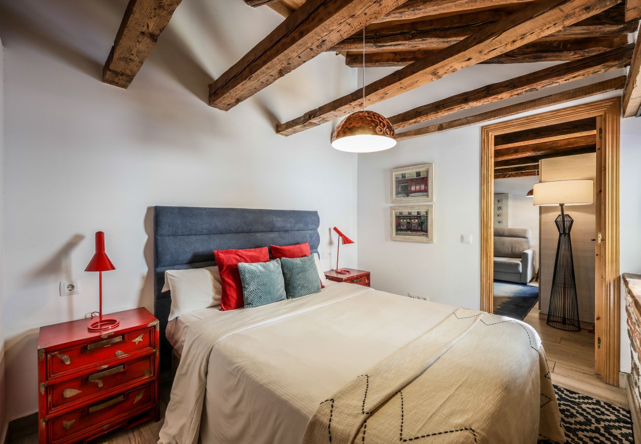 Aparthotel in Madrid - Beautiful Renovated apartment in the center 6 