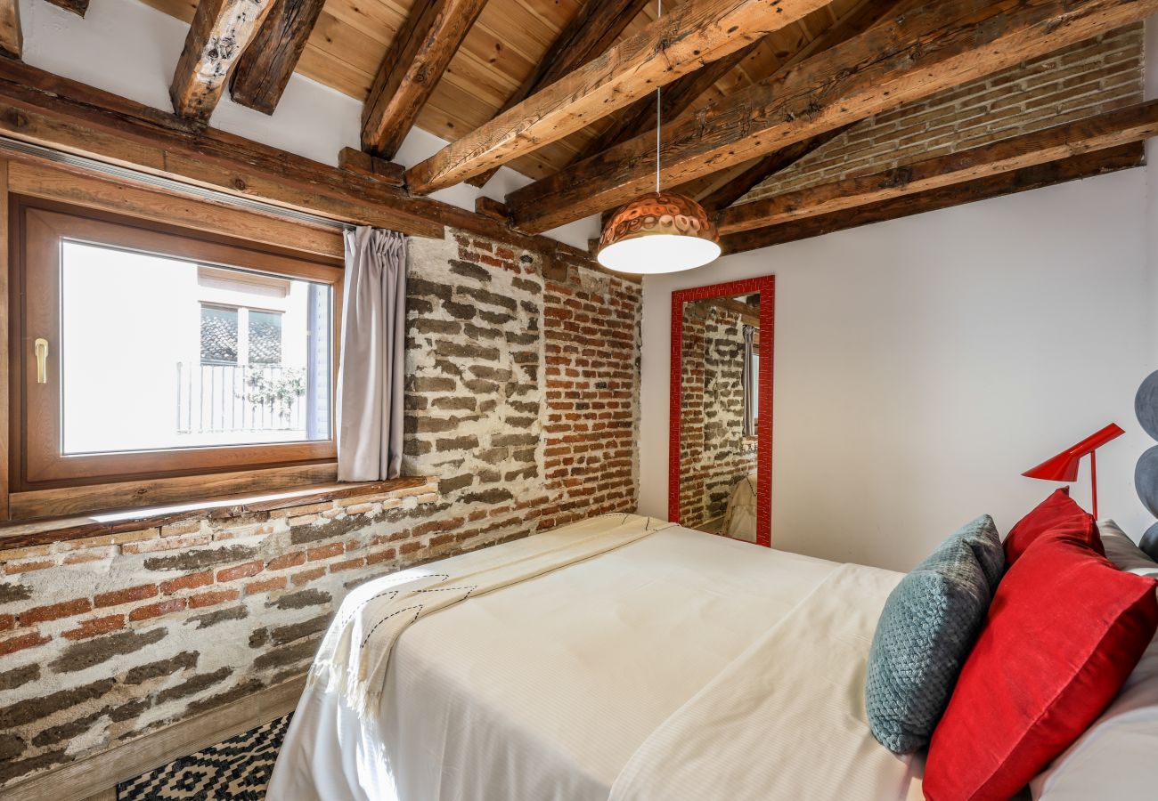 Aparthotel in Madrid - Beautiful Renovated apartment in the center 6 