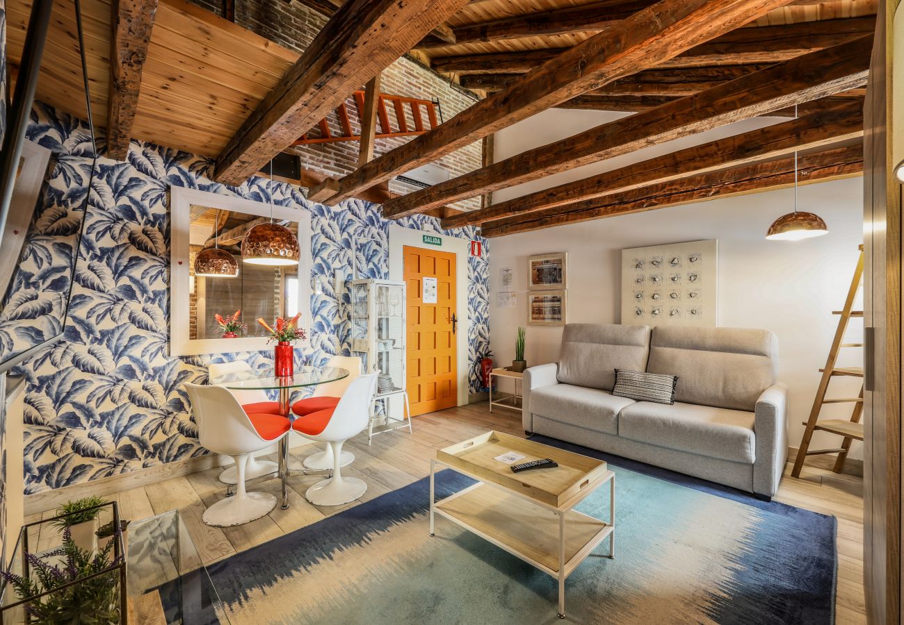 Aparthotel in Madrid - Beautiful Renovated apartment in the center 6 