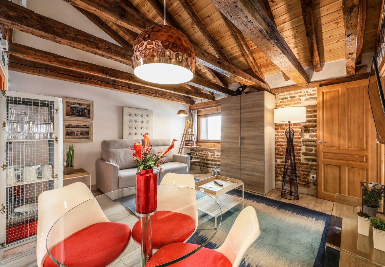 Aparthotel in Madrid - Beautiful Renovated apartment in the center 6 