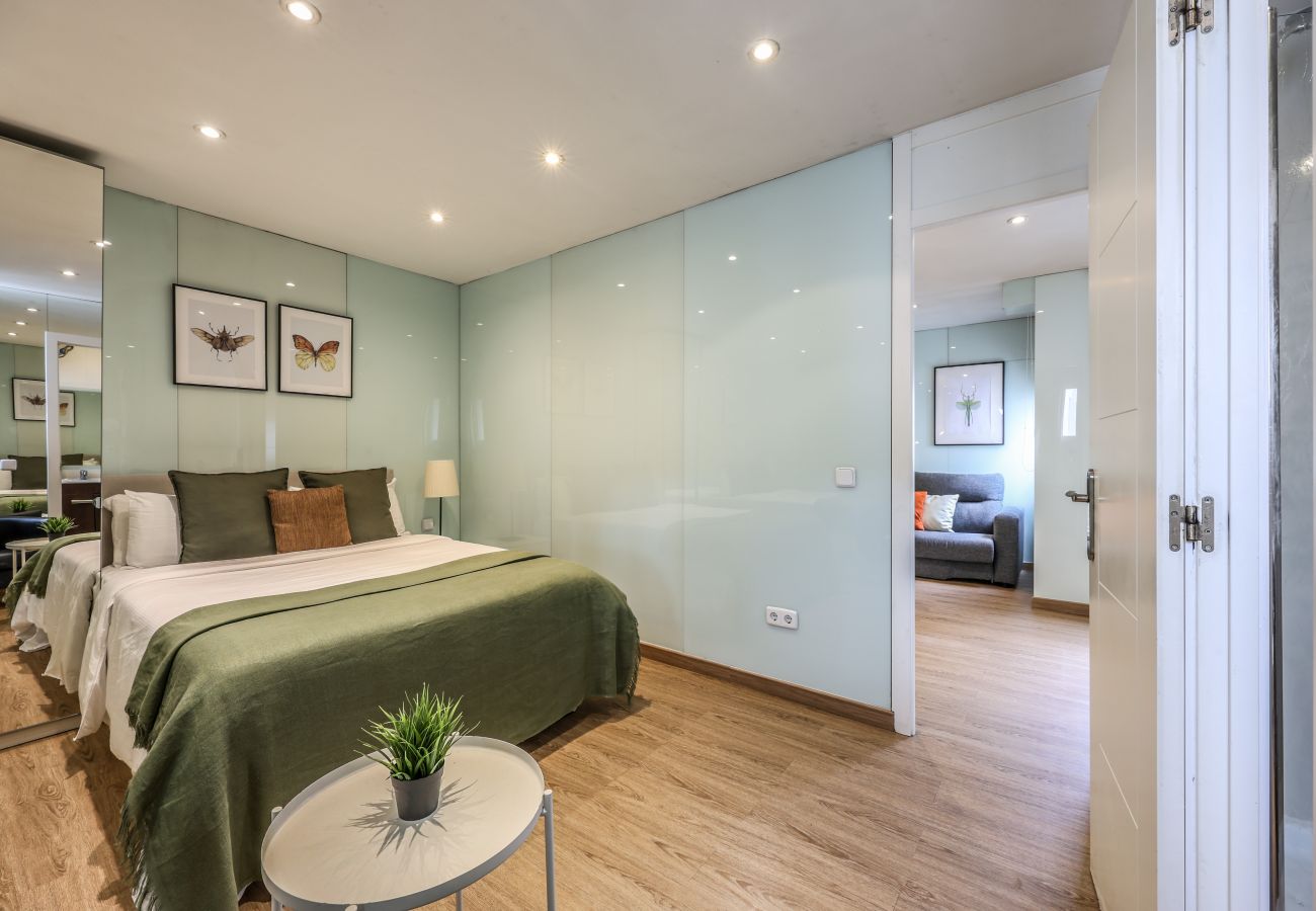 Aparthotel in Madrid - Loft in Gran Via -5º No Elevator-SB5