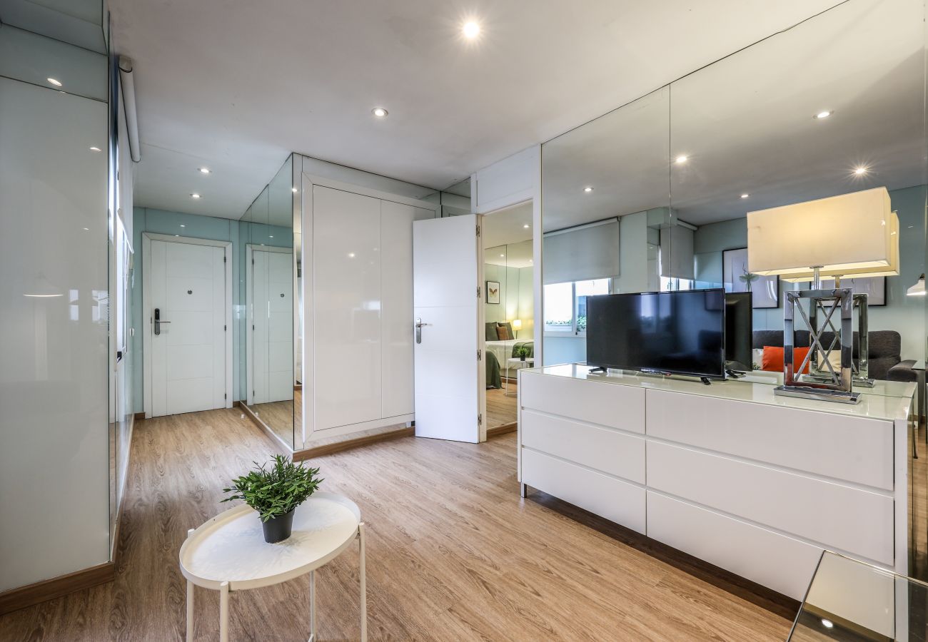 Aparthotel in Madrid - Loft in Gran Via -5º No Elevator-SB5