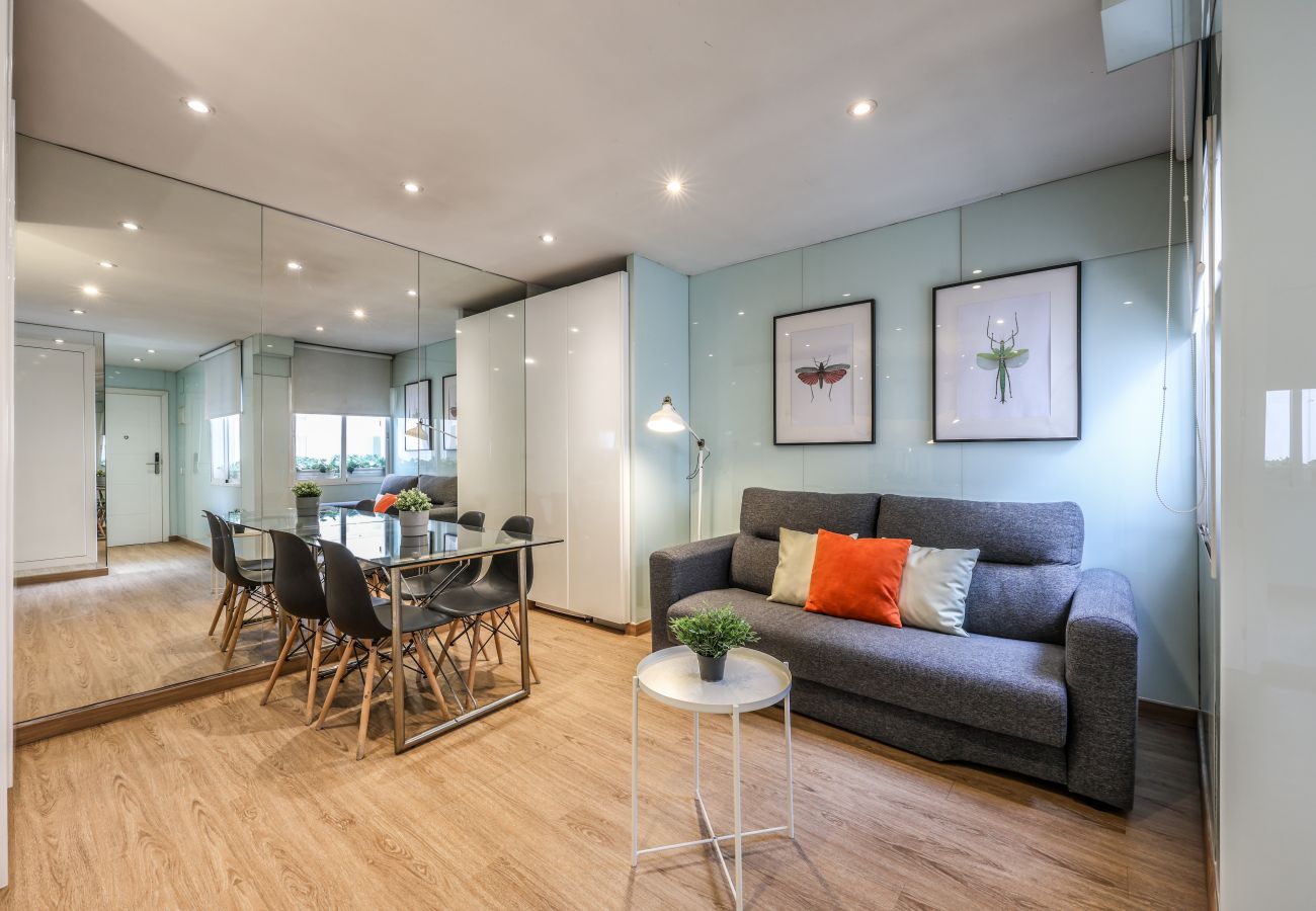 Aparthotel in Madrid - Loft in Gran Via -5º No Elevator-SB5