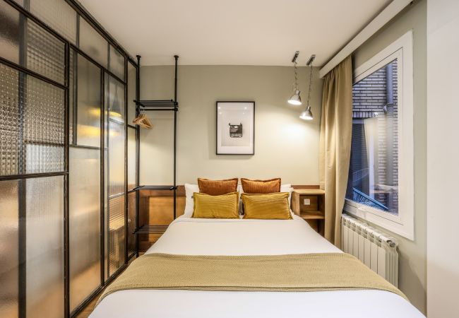 Apartment in Madrid - NEW Design loft in CHUECA I1D