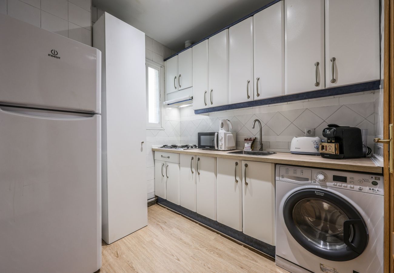 Aparthotel in Madrid - Impressive apartment in the center of Madrid 