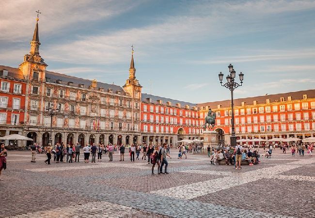 Aparthotel in Madrid - Design apartment in Plaza Mayor 2D 