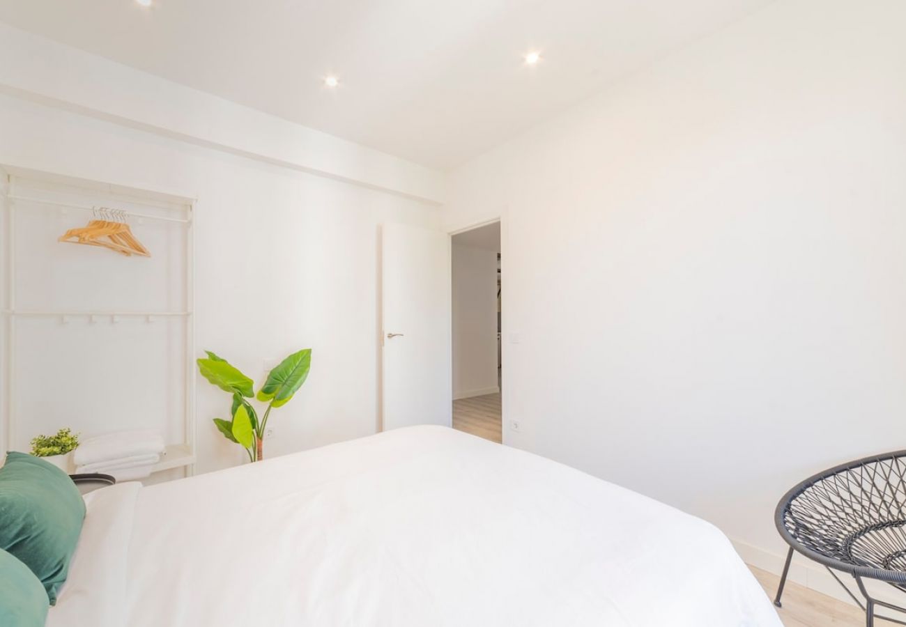 Aparthotel in Madrid - Incredible Quadruple Apartment in Atocha, 4A 