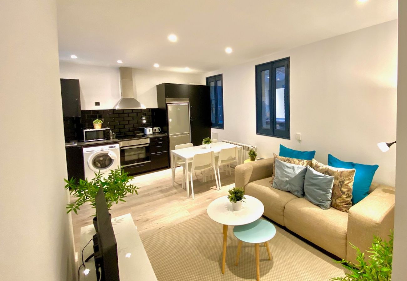 Aparthotel in Madrid - Incredible apartment in Atocha, 1C 