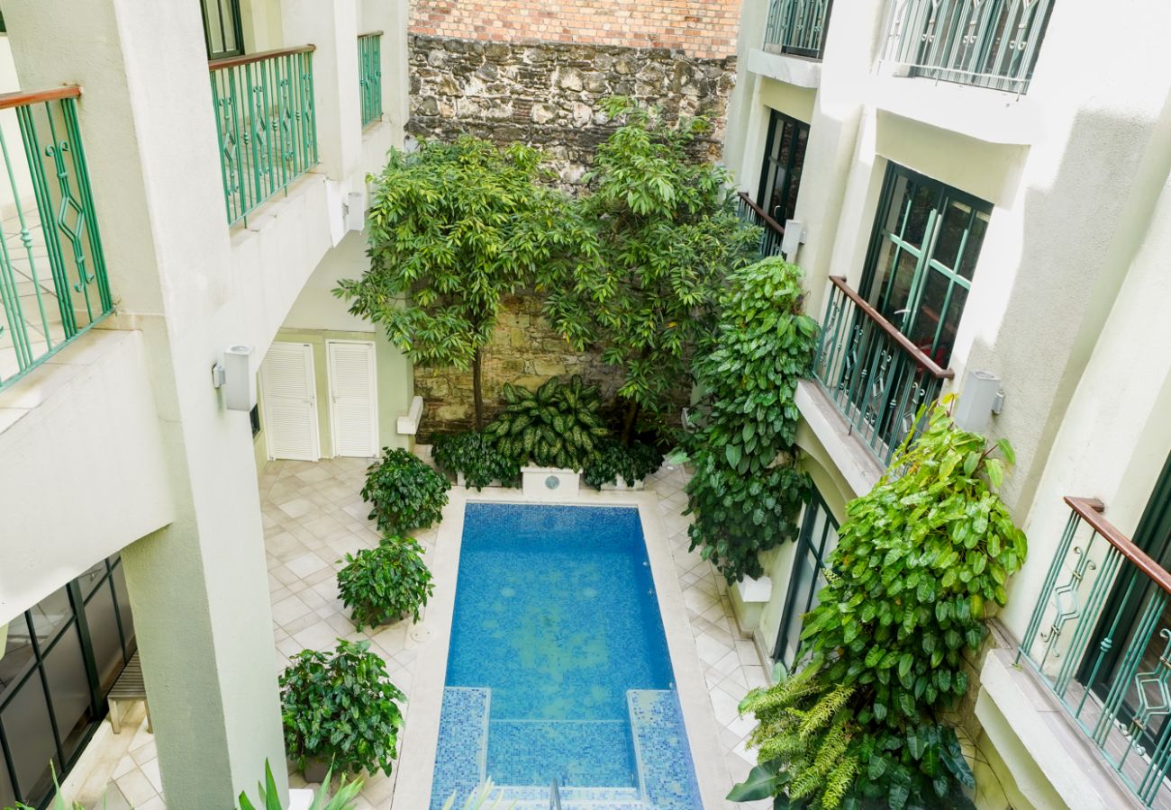 Apartment in Ciudad de Panamá - Apartment with pool front the National Theater DI2 