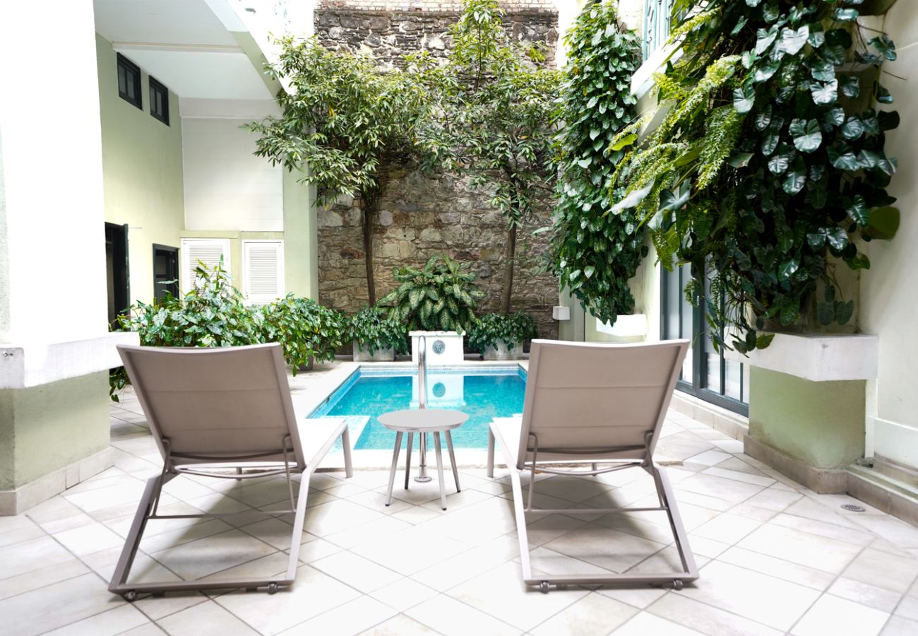 Apartment in Ciudad de Panamá - Duiplex with pool in front of national theater D6 