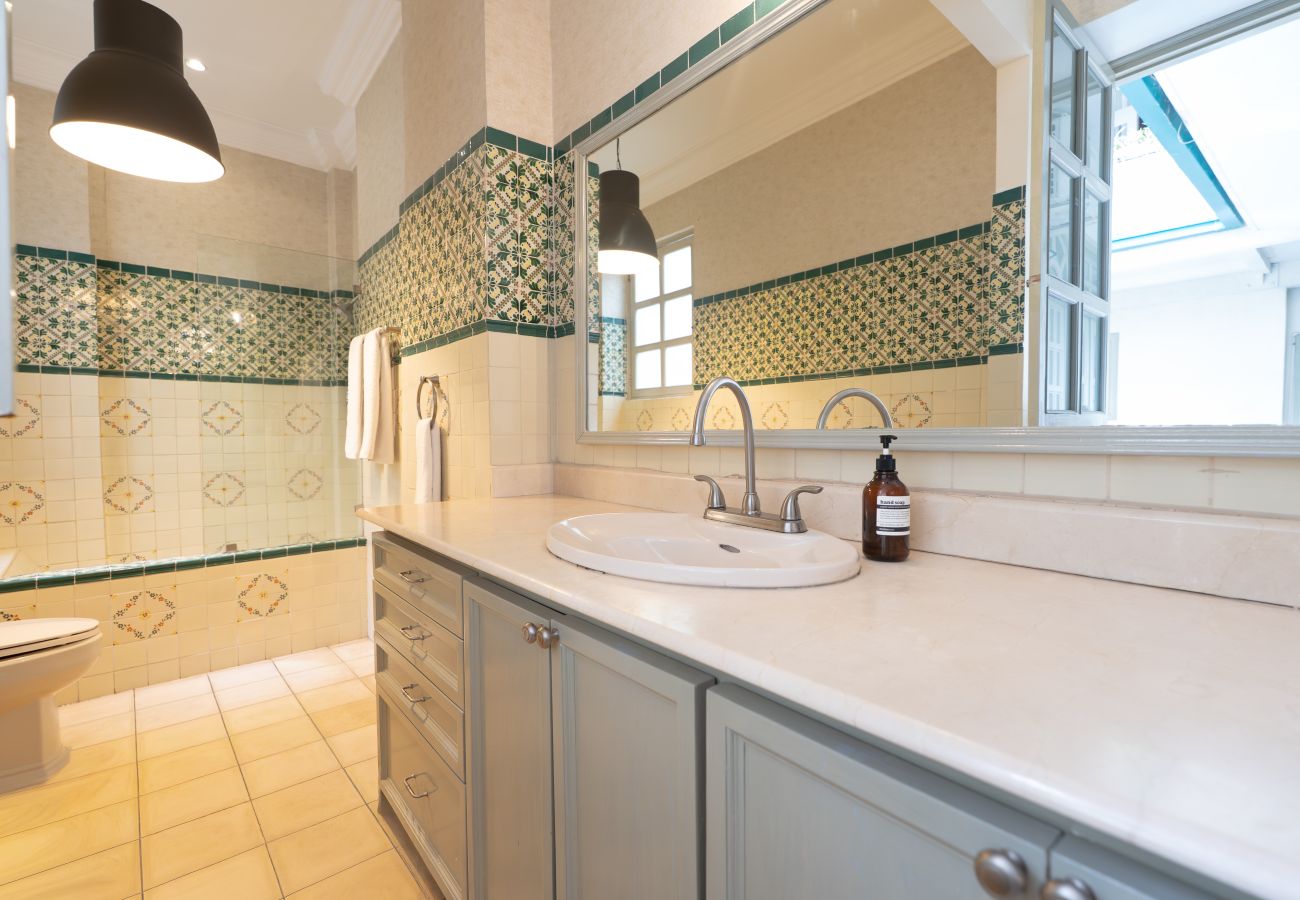 Studio in Ciudad de Panamá - New Comfortable Studio Apartment P3 