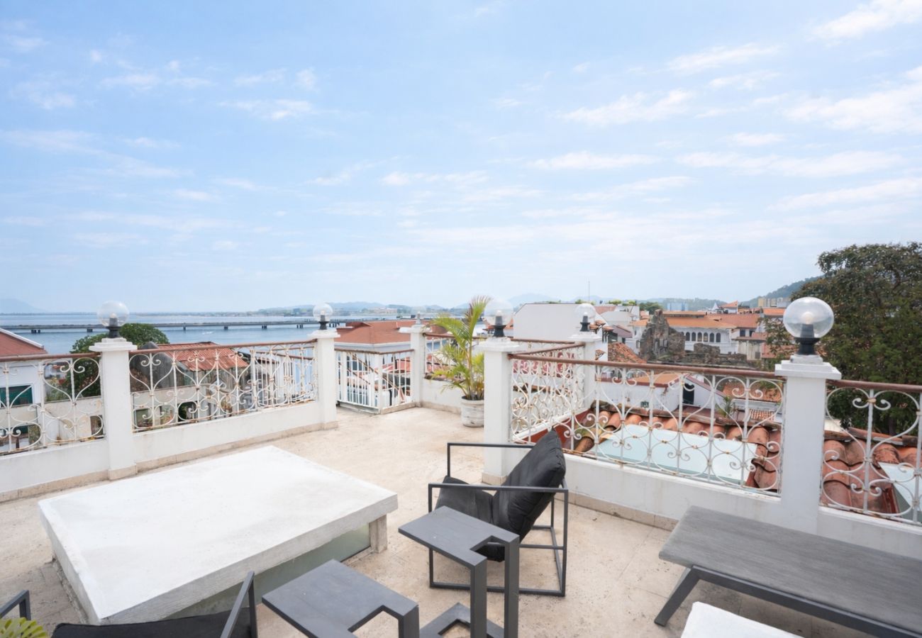 Aparthotel in Ciudad de Panamá - Spectacular Apartment with roof and Jacuzzi M9 