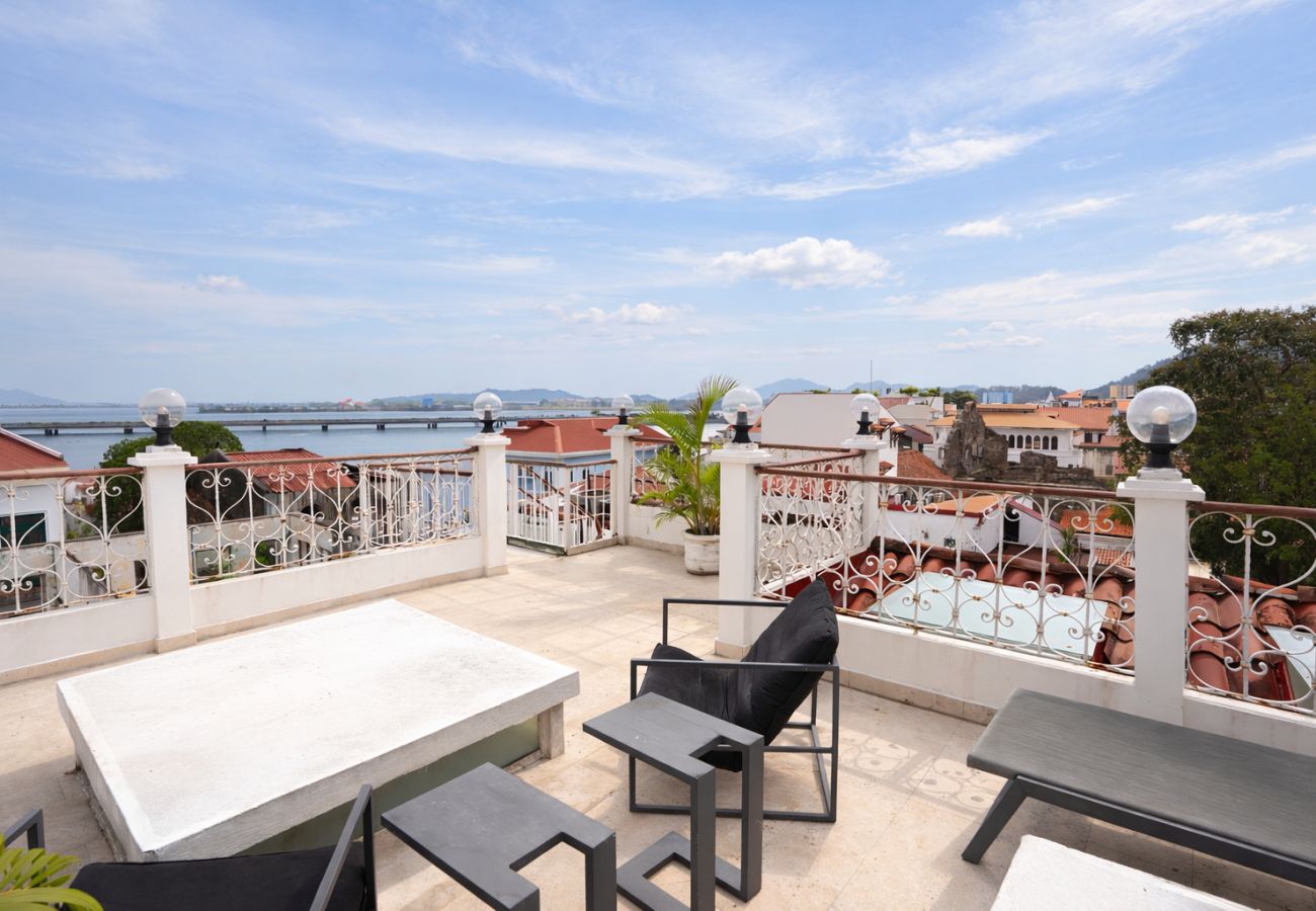 Aparthotel in Ciudad de Panamá - Spectacular Apartment with roof and Jacuzzi M9 