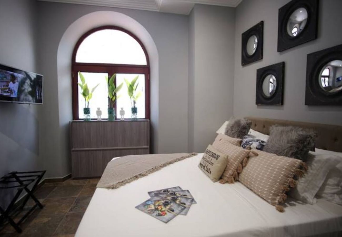 Apartment in Ciudad de Panamá - Apartment with 3 Double Bedrooms / 3 Bathrooms M3 