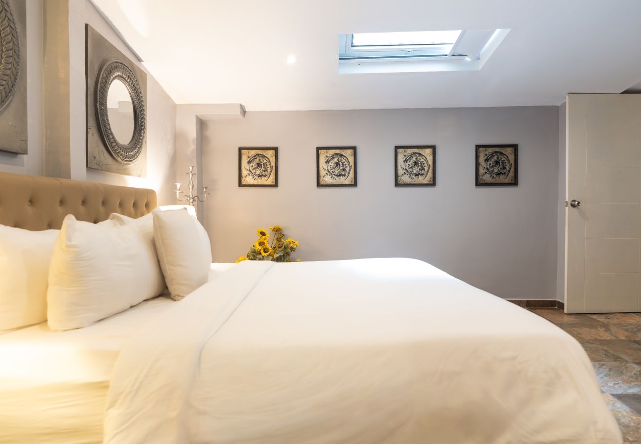 Apartment in Ciudad de Panamá - Apartment with 3 Double Bedrooms / 3 Bathrooms M0 