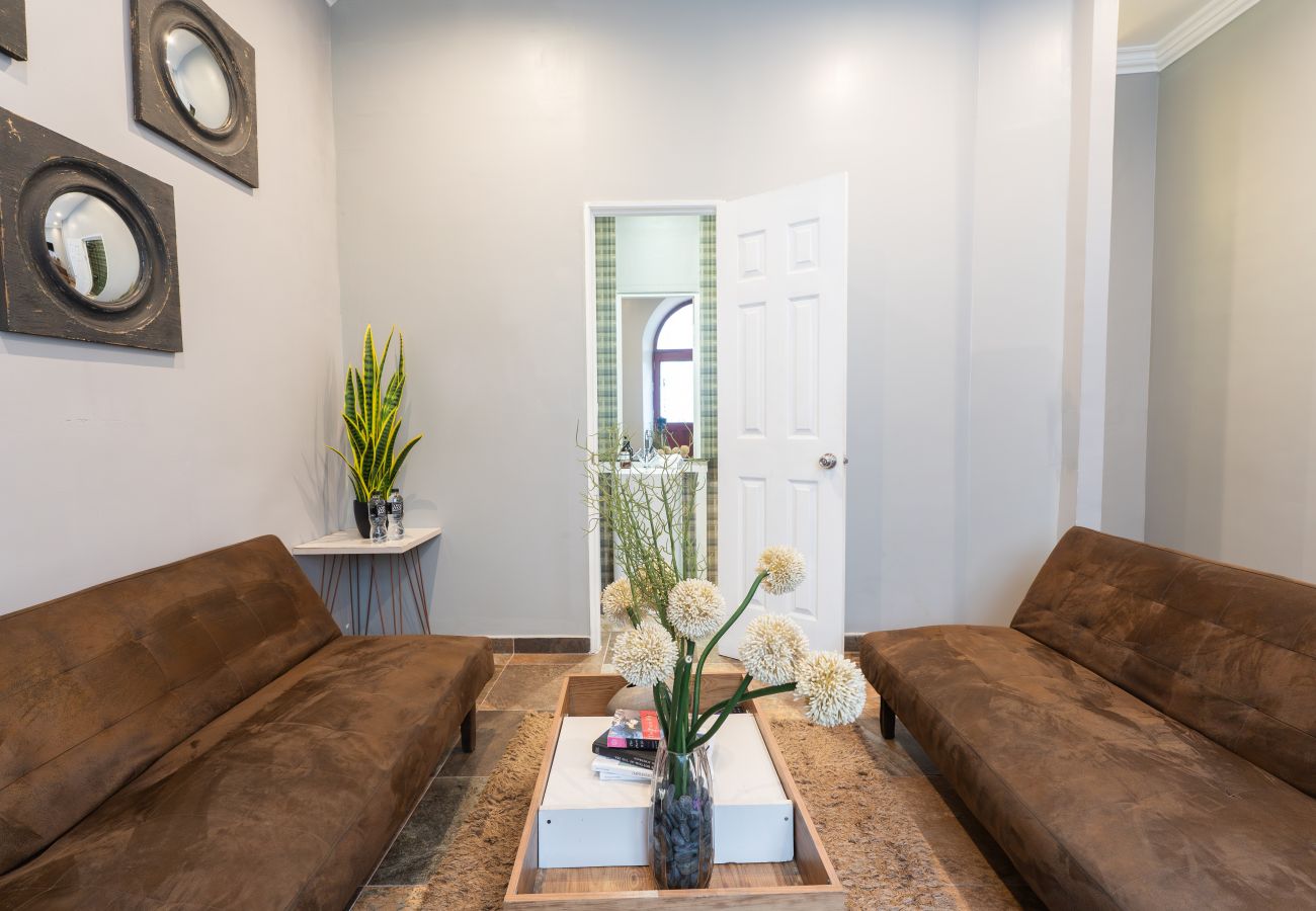 Apartment in Ciudad de Panamá - Apartment with 3 Double Bedrooms / 3 Bathrooms M0 