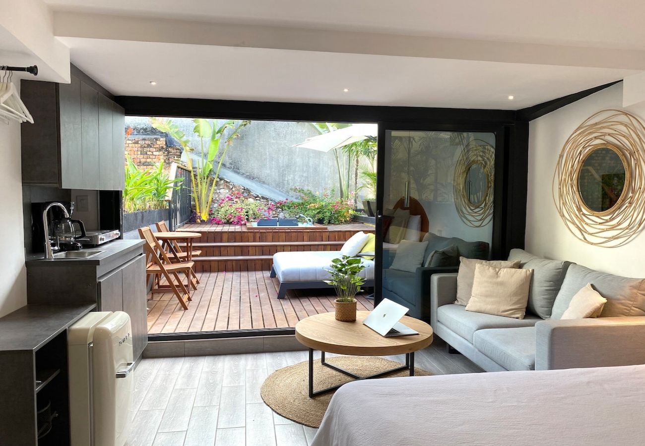 Apartment in Ciudad de Panamá - JACUZZI & PRIVATE ROOFTOP recently refurbished D11 