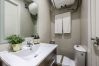 Aparthotel in Madrid - Loft in Gran Via -5º No Elevator-SB3