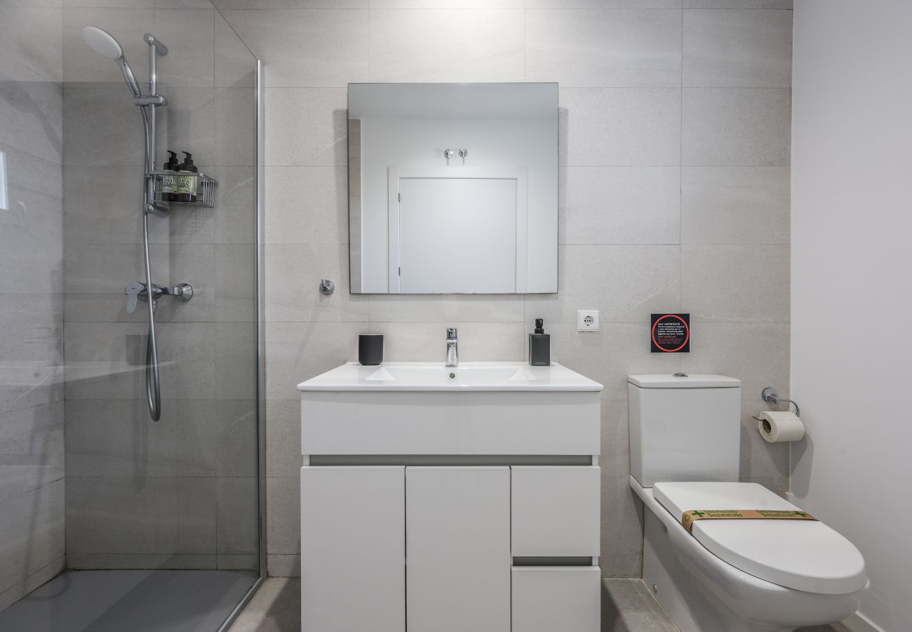 Studio in Valencia / València - NEW Studio near to the beach 2C