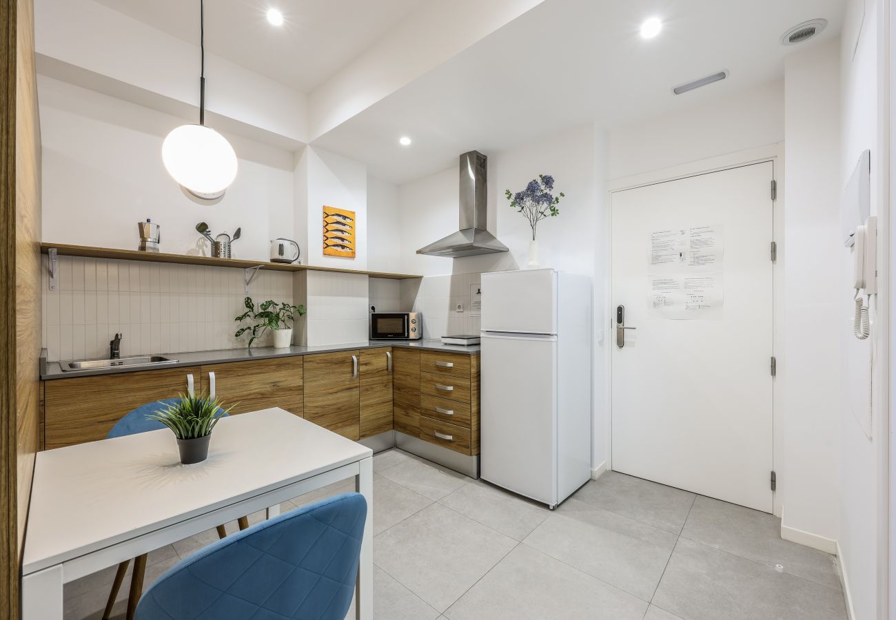 Studio in Valencia / València - NEW studio near to the beach 3C