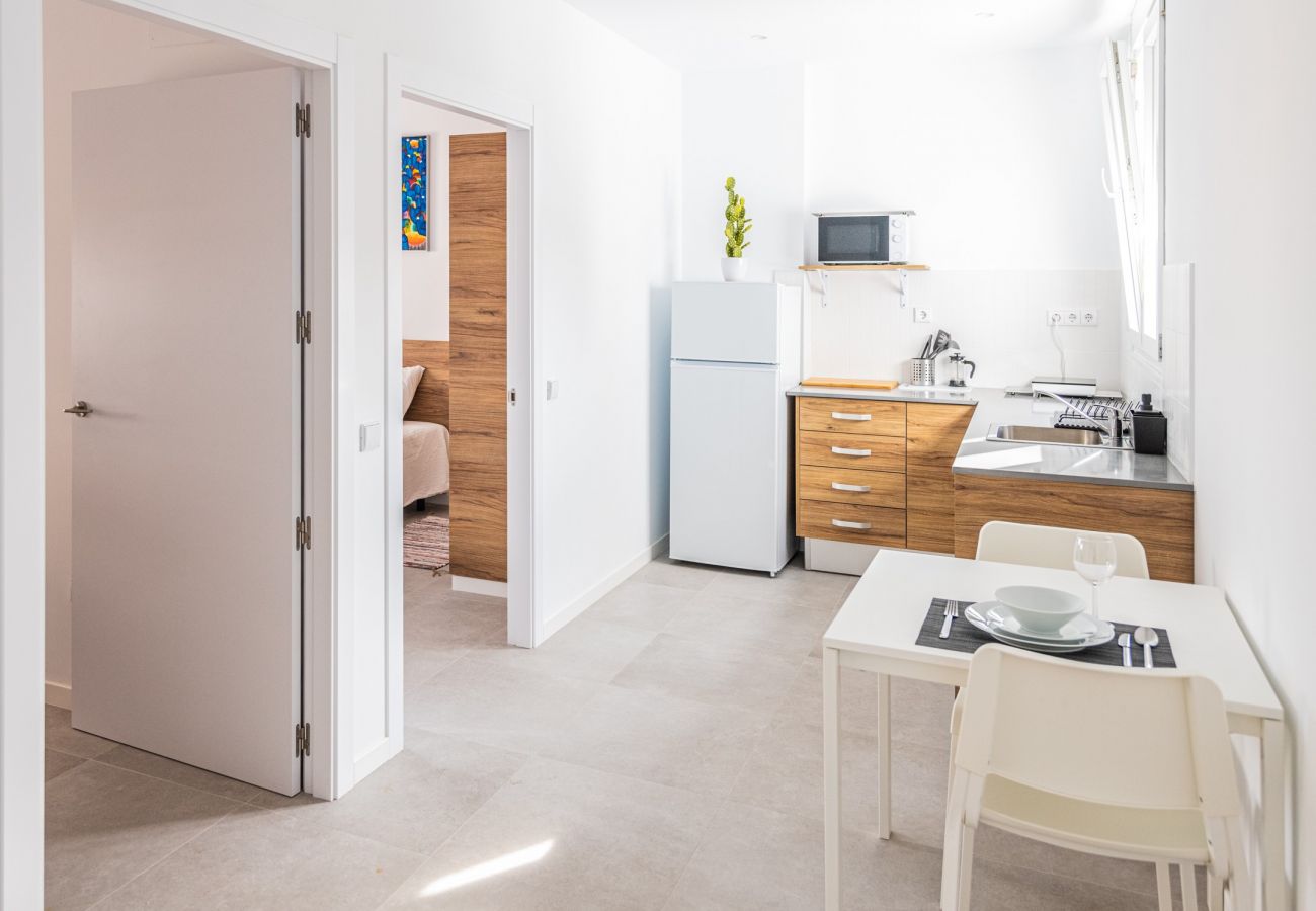 Rent by room in Valencia / València - NEW private room near to the beach 3Db