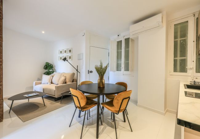 Aparthotel in Madrid - Incredible design apartment 1ºCI