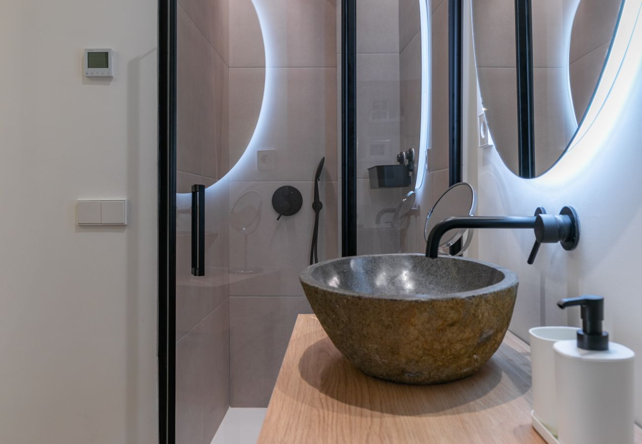 Aparthotel in Madrid - Nice studio 100 meters from Plaza de Callao