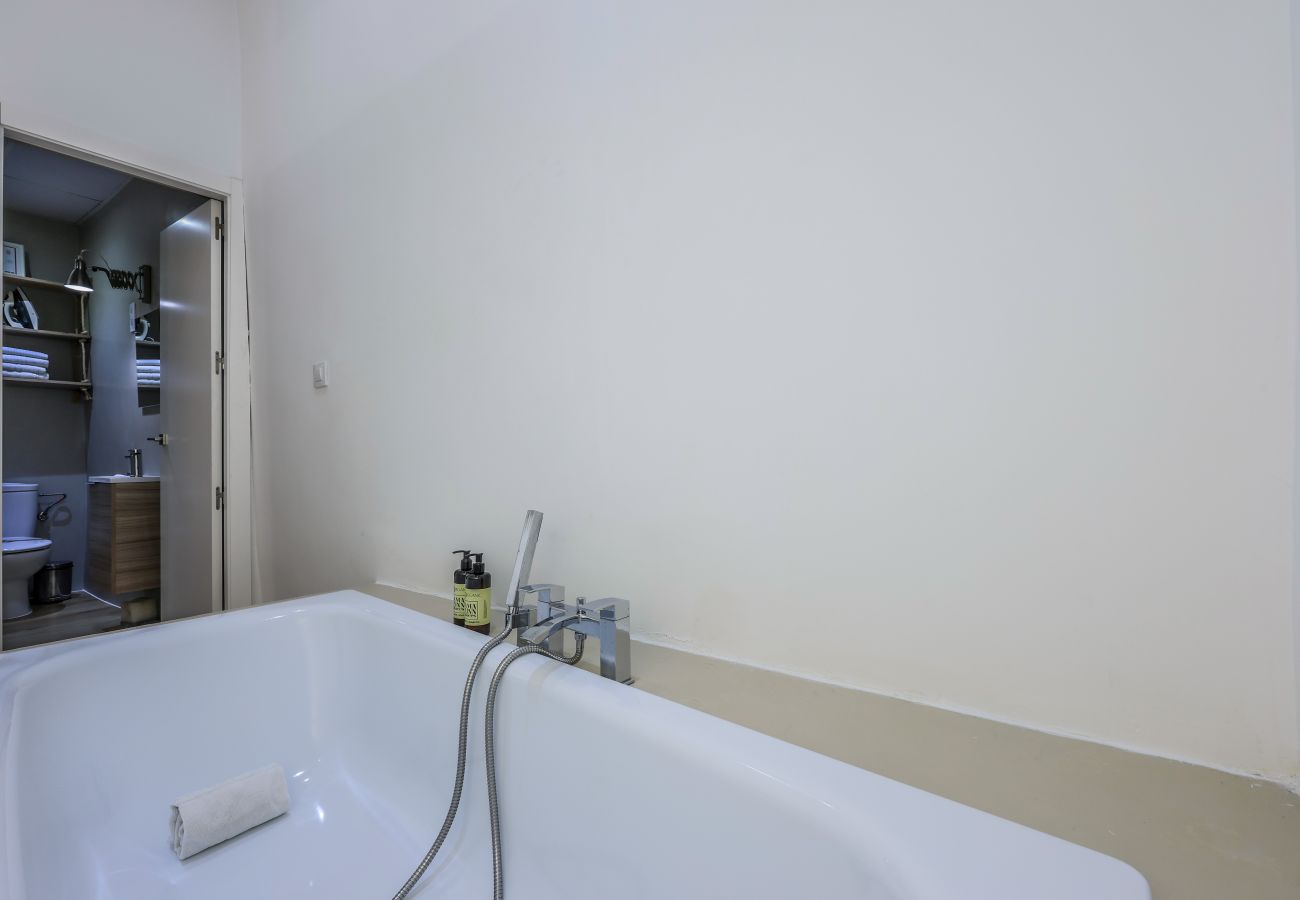 Aparthotel in Madrid - Central apartment in Plaza de Callao