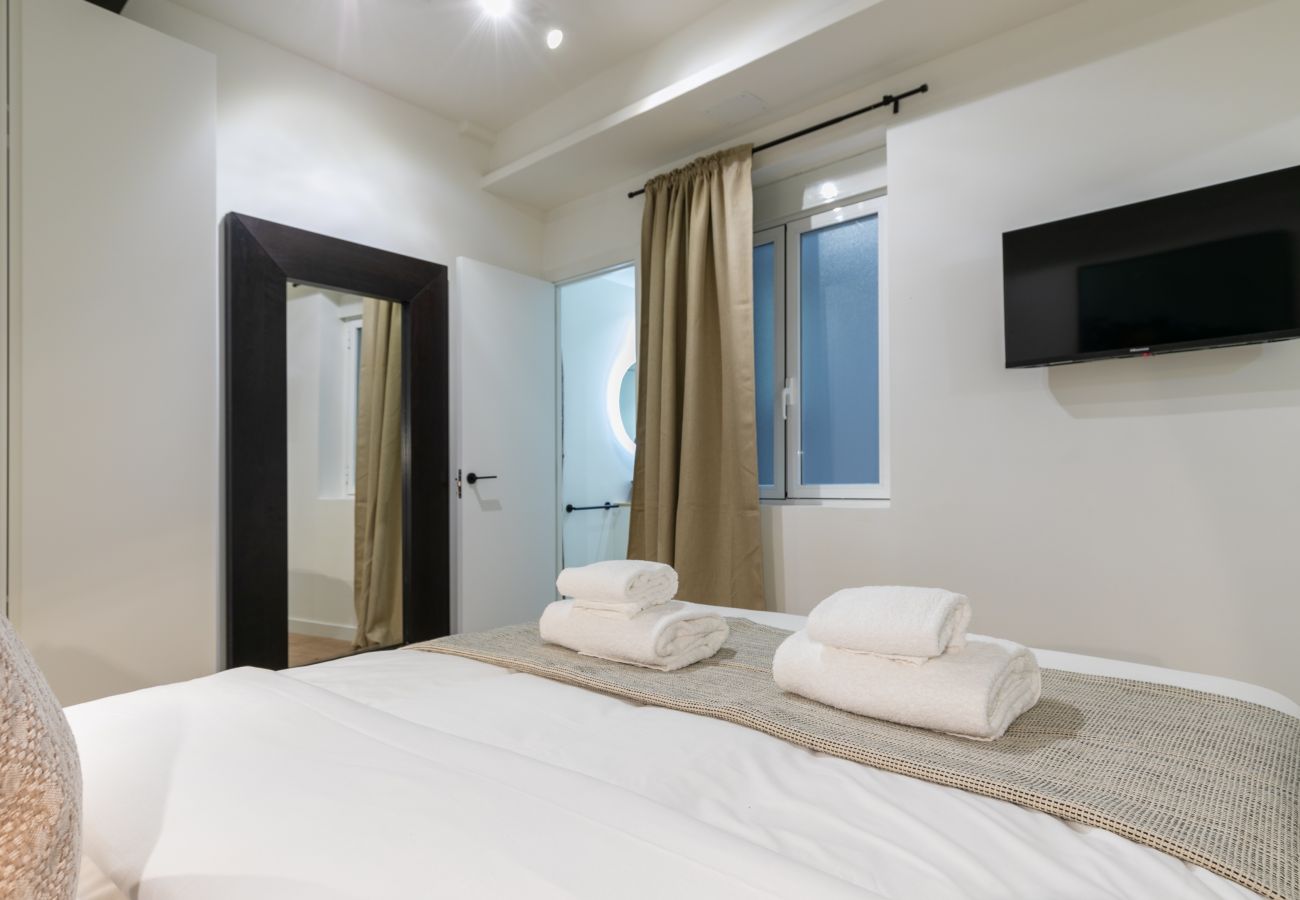 Aparthotel in Madrid - Apartment in the center - Callao