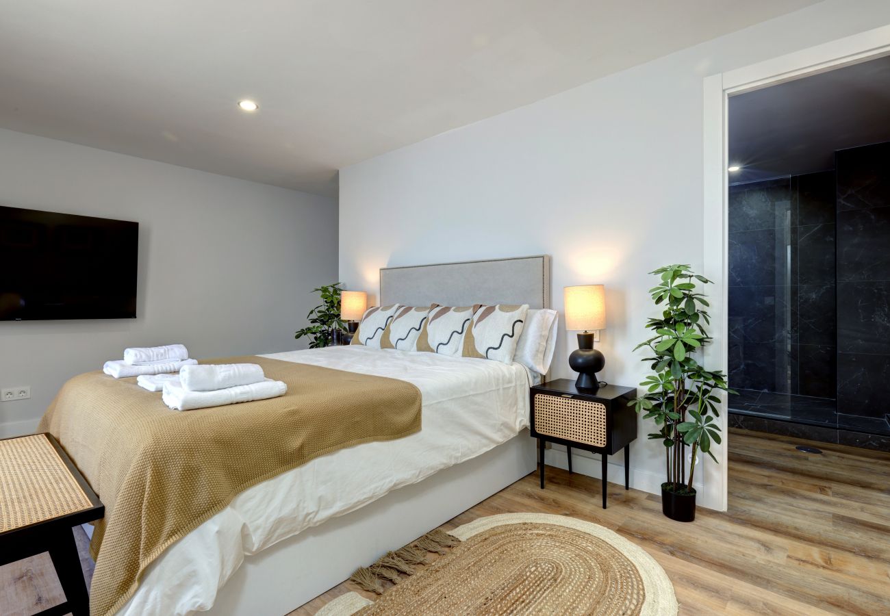 Apartment in Marbella - NEW stylish duplex 5 minutes to Marbella beach
