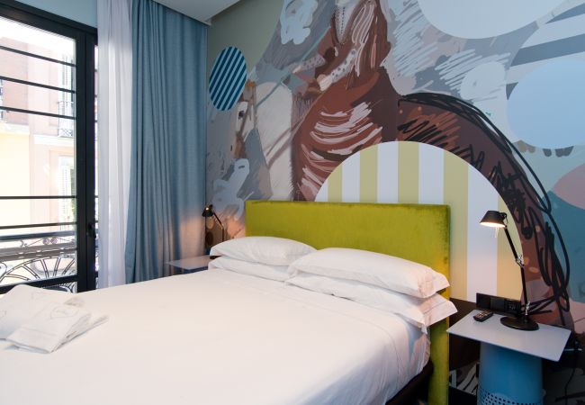Aparthotel in Madrid - Unique Design Suite in Barrio de Las Letras A1E