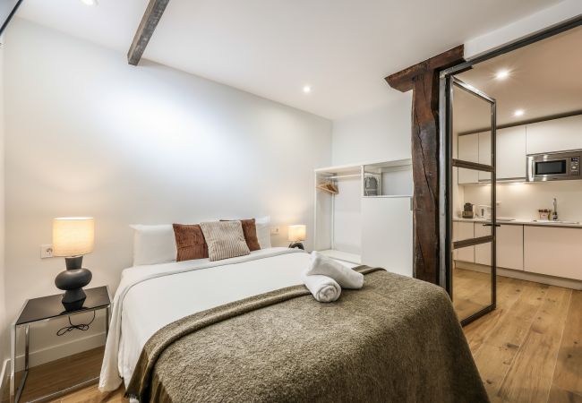 Apartment in Madrid - Modern 1bedroom  apartment - citycenter SOL (P1A)