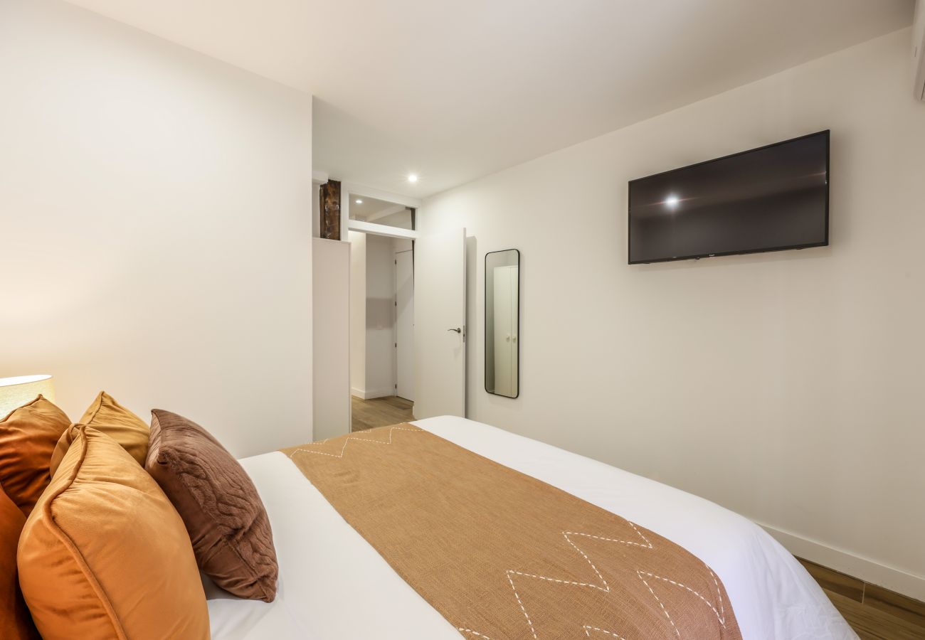 Apartment in Madrid - Cozy 2bedroom apartment Madrid centre (P1D)