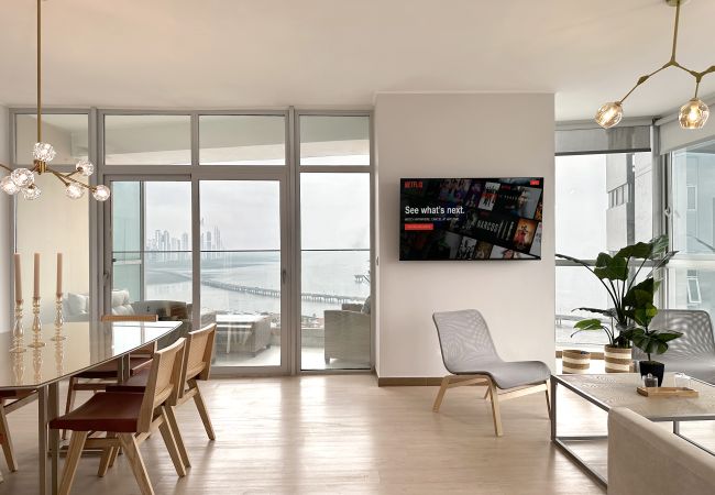 Apartment in Ciudad de Panamá - Three-bedroom apartment with ocean views, pool, gym C20C 