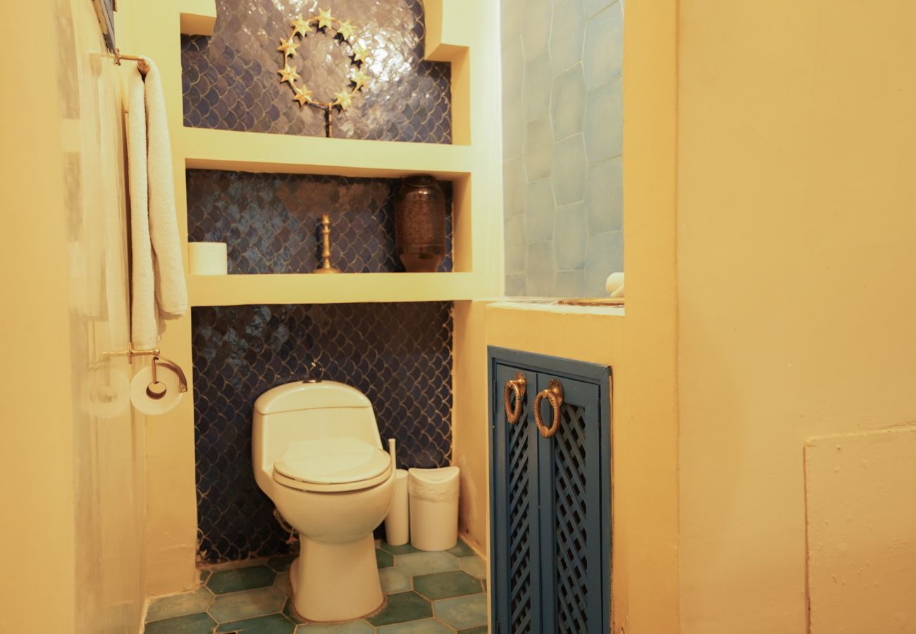 Rent by room in Ciudad de Panamá - Moroccan House - Private Pool - Location - Rooftop M1