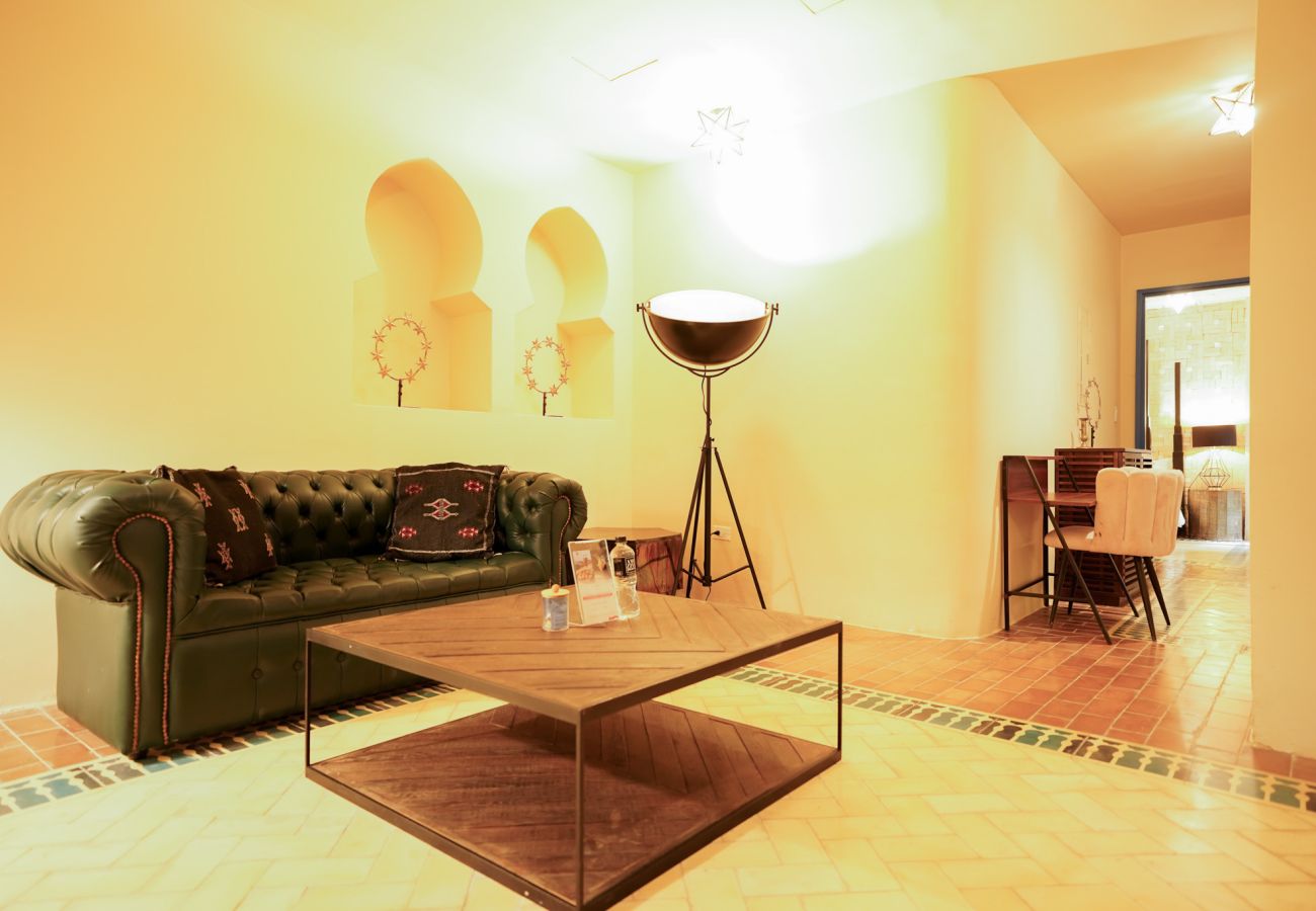 Rent by room in Ciudad de Panamá - Moroccan House - Private Pool - Location - Rooftop M1