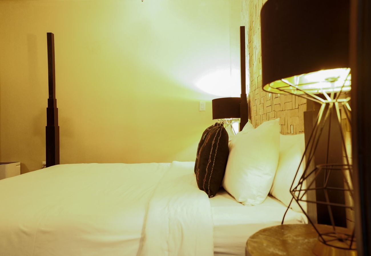 Rent by room in Ciudad de Panamá - Moroccan House - Private Pool - Location - Rooftop M1