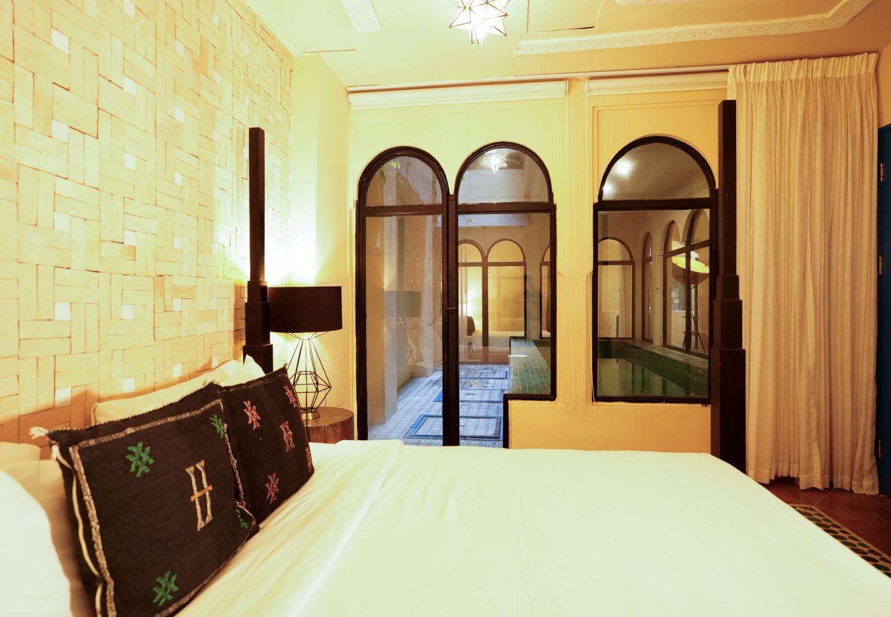 Rent by room in Ciudad de Panamá - Moroccan House - Private Pool - Location - Rooftop M1