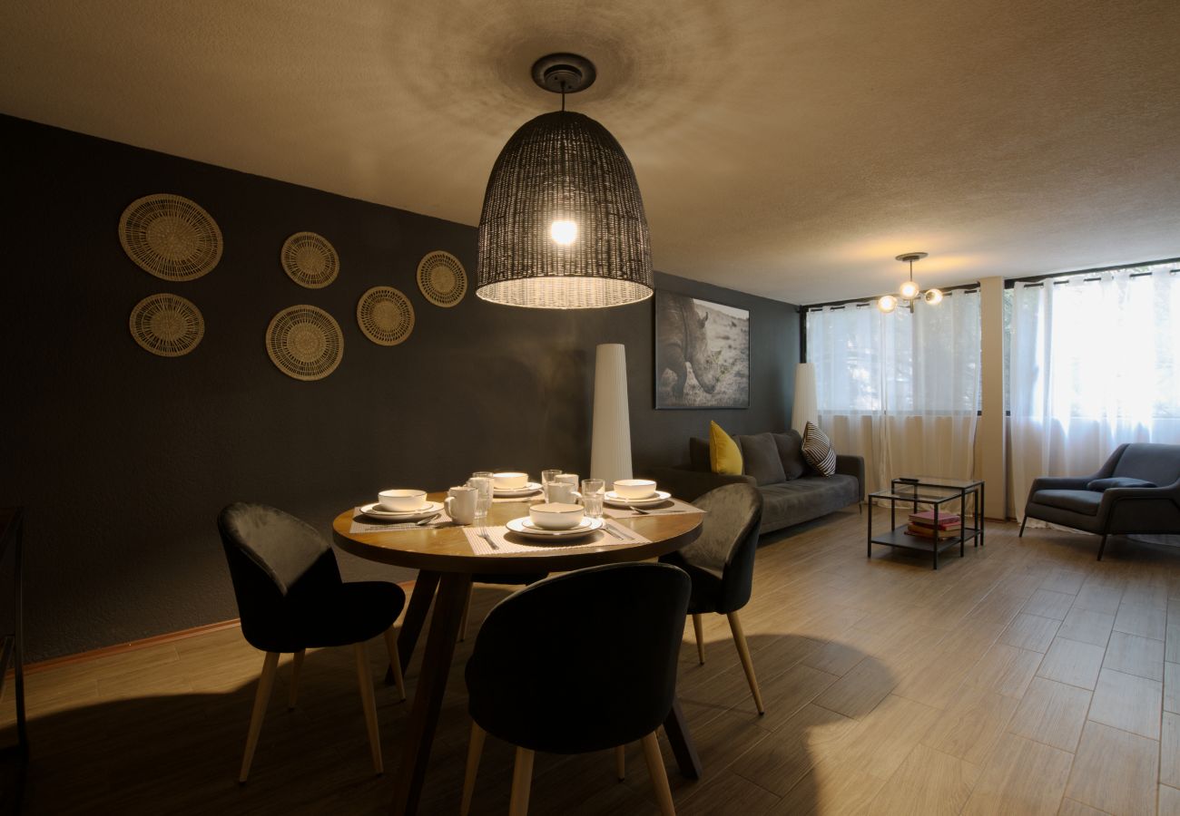 Apartment in Ciudad de México - 2BR Central & Modern – Family Friendly P4